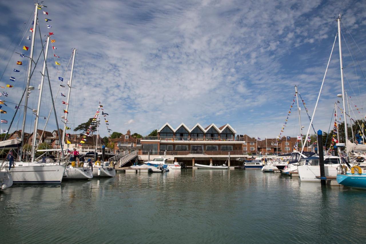 Royal Southern Yacht Club Хамбъл Екстериор снимка
